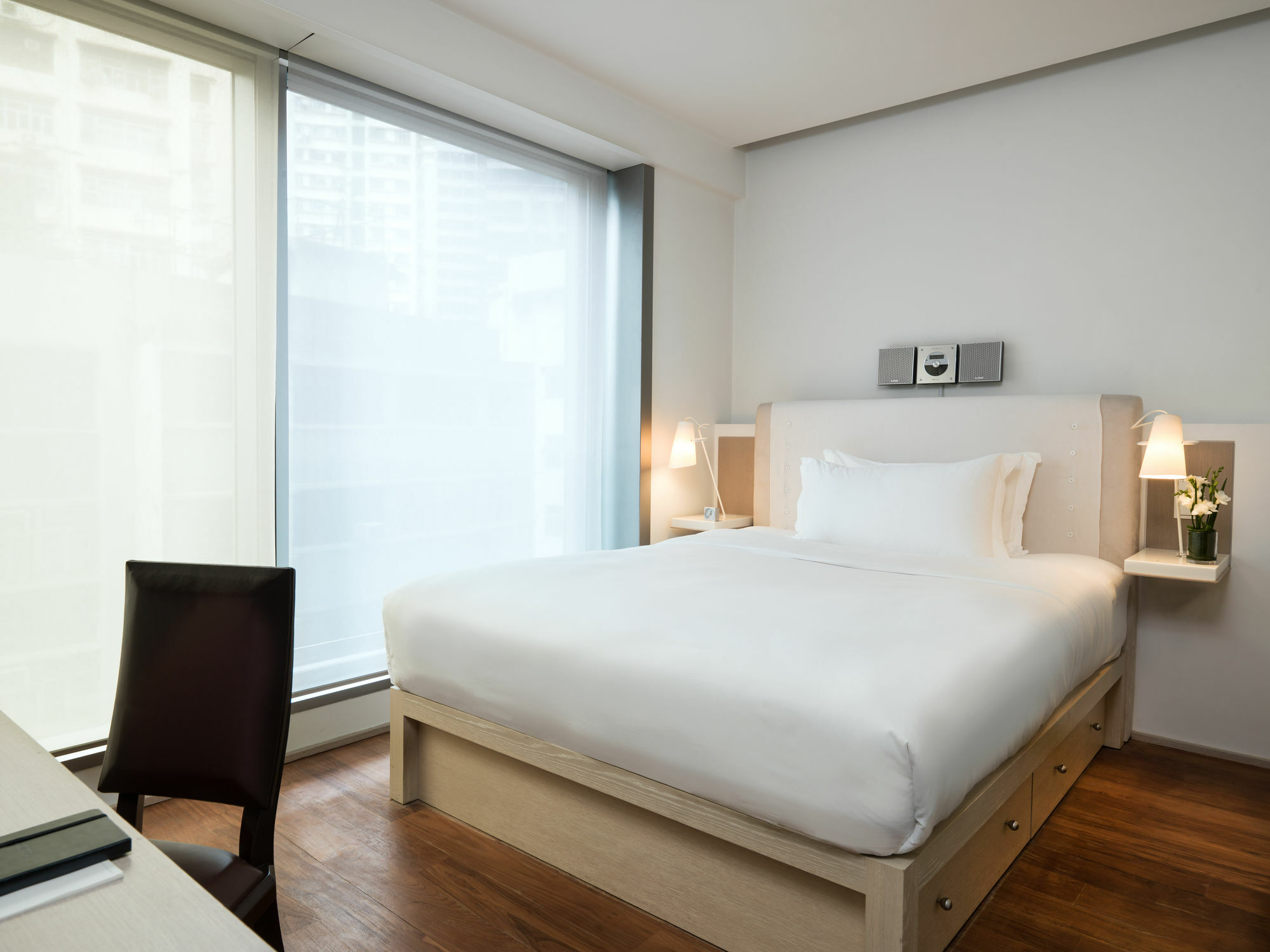 Hotel The Putman à Hong Kong Extérieur photo